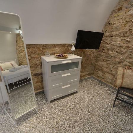 Yiasemi Corfu Luxury Studio ภายนอก รูปภาพ
