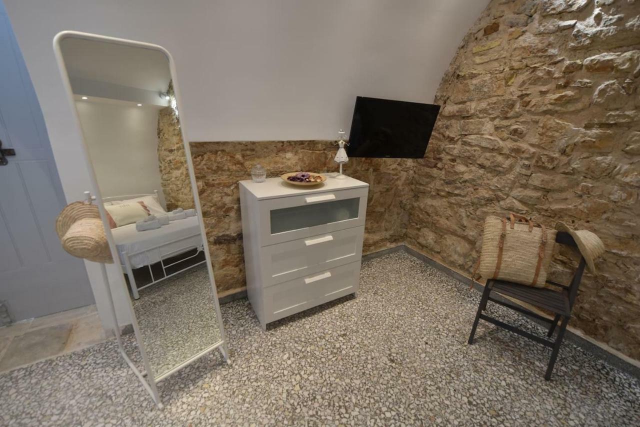 Yiasemi Corfu Luxury Studio ภายนอก รูปภาพ